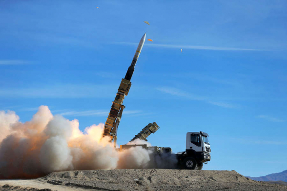 Иран провел запуск баллистической ракеты дальнего действия