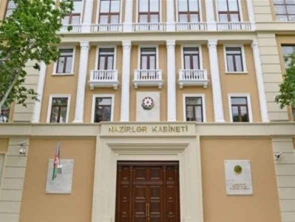 Кабмин Азербайджана ушел в отставку
