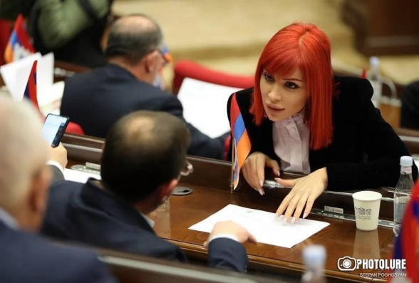 Շուրջ մեկ տարի առաջ ՀՀ-ում հայտնաբերված 1 տոննա կոկաինի գործով առ այսօր չի անցնում որևէ պետական պաշտոնյա