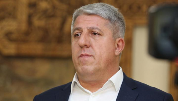 В соседстве с жаждущими нашей смерти агрессивными врагами мы мечтаем о каком-то условном блестящем Дубае