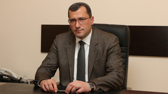 3 անշարժ գույք, 50 հազար եվրո, 40 հազար դոլար, 55 մլն դրամ կանխիկ գումար և այլն․ ինչ ունեցվածք է հայտարարագրել պաշտպանության փոխնախարար Կարեն Բրուտյանը․ «Ժողովուրդ»