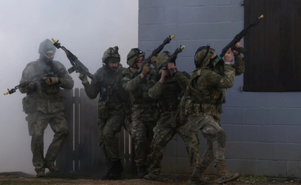 FT узнала о западном спецназе на Украине