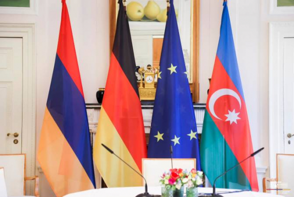 Мирзоян и Байрамов выразили взаимное согласие продолжить переговоры по открытым вопросам