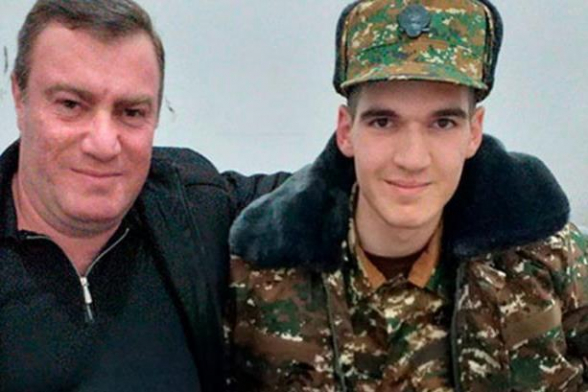 Քանաքեռ-Զեյթուն ԲԿ-ի պատից հեռացրել են պատերազմում զոհված Ալբերտ Հովհաննիսյանի անունով վահանակը. ահազանգում է հայրը (լուսանկար)