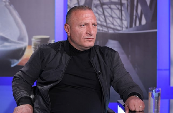 Отец погибшего в 44-дневной войне солдата находится в больнице, его обследуют