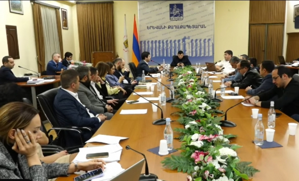 Мэрия в ускоренном режиме повышает стоимость транспорта (видео)