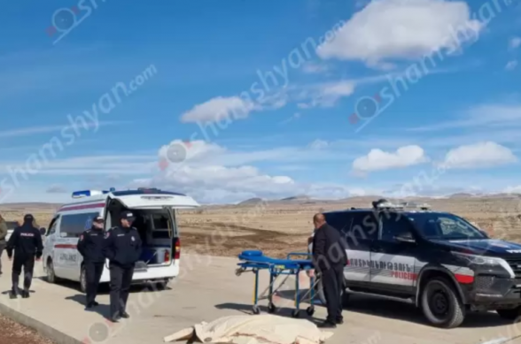 Մահվան ելքով պատահար՝ «Հյուսիս-հարավ» նոր կառուցվող ճանապարհին․ «Mercedes Viano»-ն վրաերթի է ենթարկել ճանապարհաշինարարին