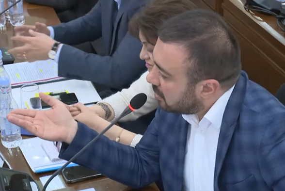 Обманувшие народ и пришедшие к власти при помощи фальшивого дедушки Абаджяна говорят о популизме, лжи и манипуляции – Манук Сукиасян (видео)