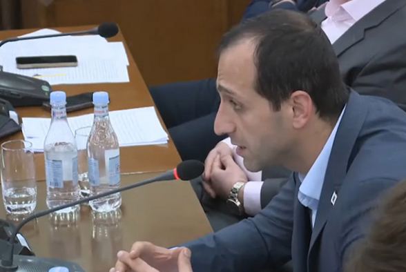 Хватит залезать в карманы граждан, хватит превращать их в материал для штрафования – Аршак Саркисян (видео)