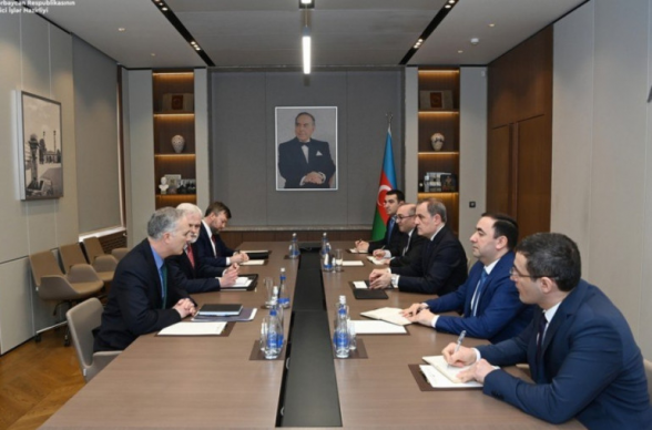 Լուի Բոնոն Բայրամովի հետ քննարկել է հայ-ադրբեջանական կարգավորումը