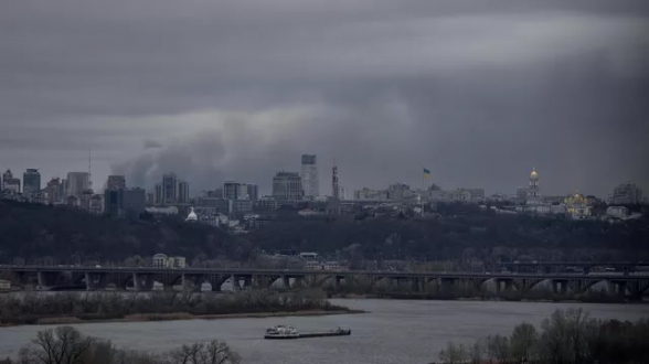 Несколько областей Украины остались без света и отопления – СМИ