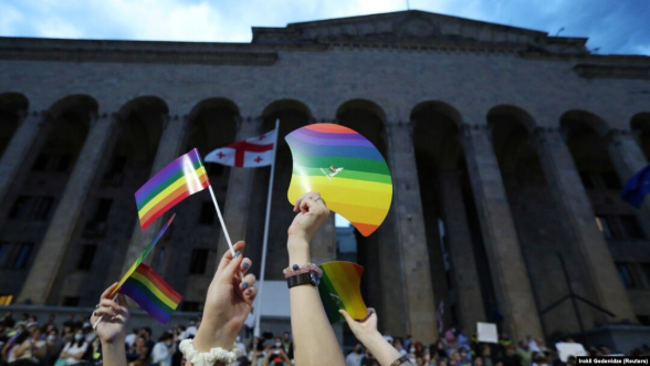 Правящая партия Грузии предложит запретить однополые браки и ЛГБТ-пропаганду