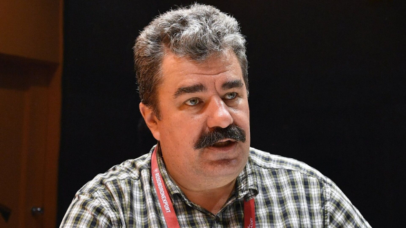 Алексей Леонков