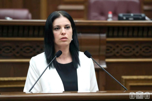 Արեգնազ Մանուկյան.