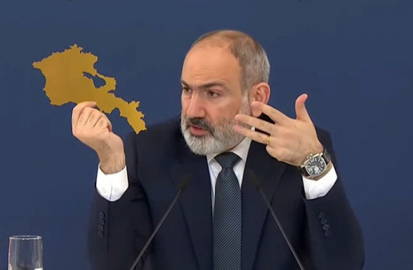 Կառավարությունում տեղյակ չեն, թե ում կողմից և ինչ իրավական հիմքի վրա է պատրաստվել այն մակետը, որը ձեռքին Փաշինյանը շրջում է