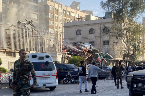 Консульство Ирана в Дамаске снова заработало после атаки