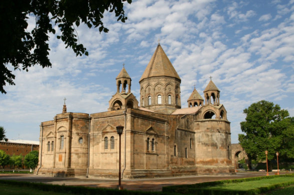 Առավել քան մտահոգիչ է նախագծում «զուգընկեր» հասկացության նորամուծությունը. Մայր Աթոռ