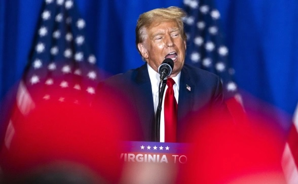 Трамп заявил о планах дать Украине кредиты вместо «подарков»