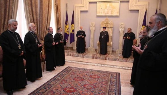 Ամենայն Հայոց Կաթողիկոսը հոգևորականներին պատգամել է հայ ժողովրդին ուղղորդել ճշմարտության ճանապարհով