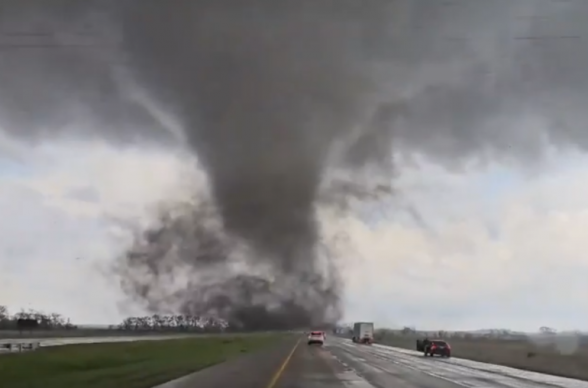 ԱՄՆ-ում հզոր տորնադոների հետևանքով կան տուժածներ (տեսանյութ)