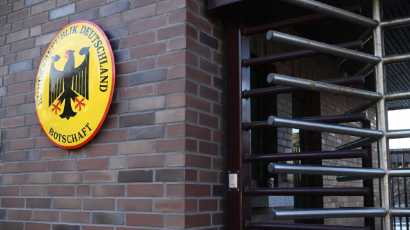 Германия отзывает своего посла из России для консультаций