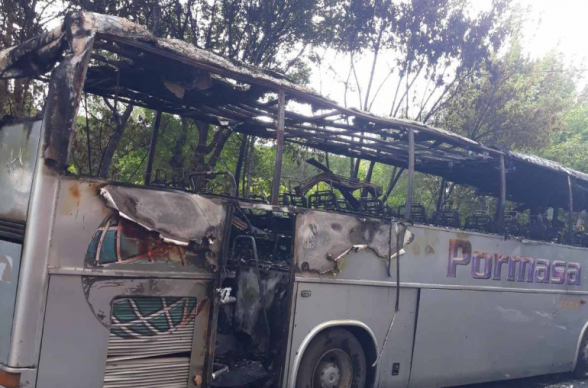 Երևանի Նորաշեն թաղամասում այրվել է չշահագործվող ավտոբուս