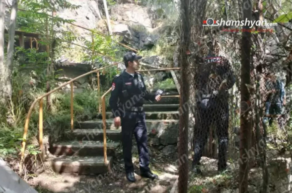 «Հաղթանակ» կամրջի հարևանությամբ գործող ռեստորանային համալիրի մոտ հայտնաբերվել է տղամարդու դի