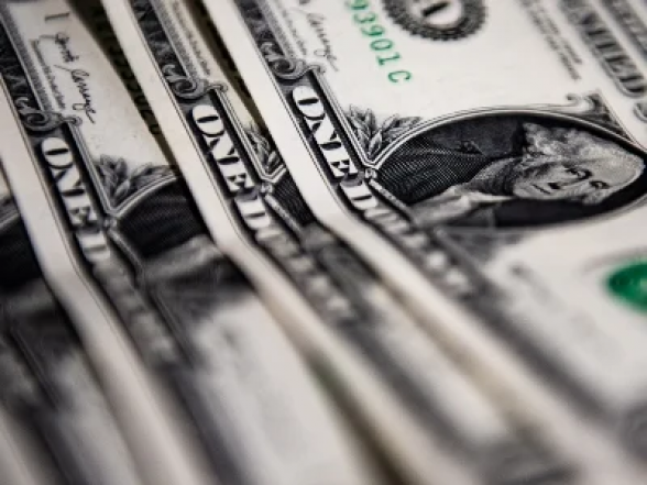 Երևանում ՌԴ քաղաքացին ոստիկանությանը հայտնել է, որ հյուրանոցի աշխատակիցն իր ուսապարկից գողացել է 3000 դոլար