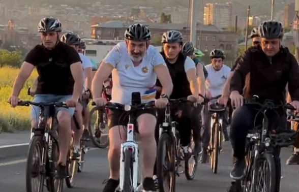 Катастрофа на велосипеде – «Короче говоря» (видео)