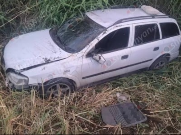 Բախվել են «Mercedes»-ը, «ՎԱԶ-2107»-ն ու «Opel»-ը, վերջինը հայտնվել է ճահճուտում. կա 5 վիրավոր