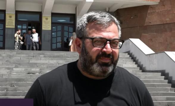 Ալե՛ն, պարզվում է՝ գումարով կարելի է լավ էլ հայհոյե՞լ․ Գառնիկ Դանիելյան (տեսանյութ)