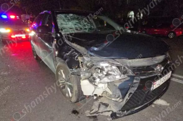 Բաղրամյան պողոտայում ոչ սթափ վարորդը «Toyota»-ով վրաերթի է ենթարկել փողոցը արգելված հատվածով անցնող կնոջն ու 11-ամյա երեխային