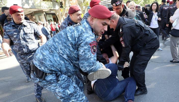 Ձերբակալությունների երկրորդ ալիքն է սկսվել. 8-ից 5-ն արդեն կալանավորվել են