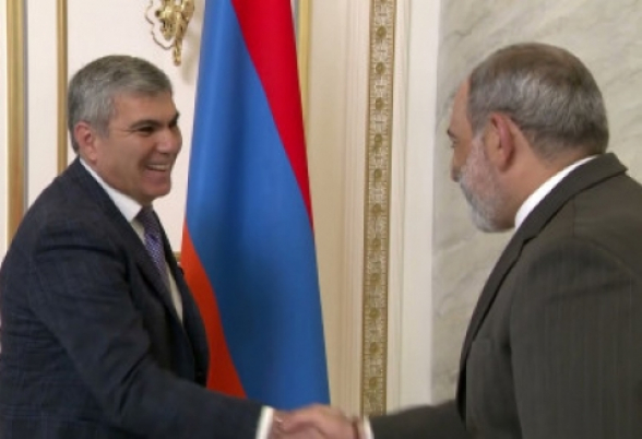 Արամ Զավենիչն առաջարկում է Փաշինյանին Հայաստանի ոչնչացման համար պատասխանատու դարձնել... հայ ժողովրդին (լուսանկար)