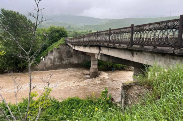 Խաշթառակ և Լուսահովիտ գյուղեր տանող կամուրջը երկկողմանի փակ է