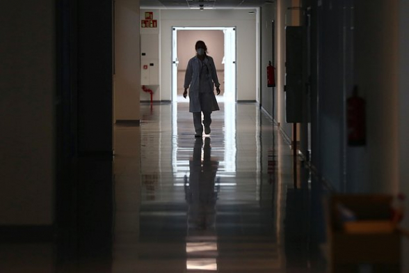 Новый смертельно опасный вирус добрался до Европы