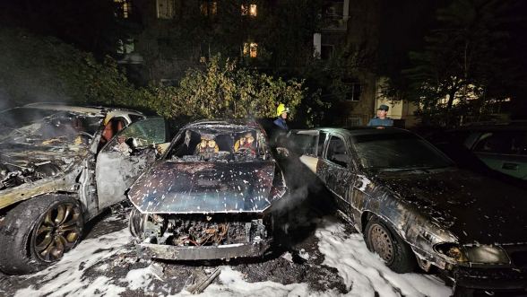Երևանում ավտոմեքենաներ են հրդեհվել