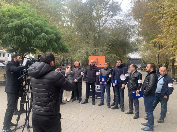 Брифинг Андраника Теваняна на тему гражданской инициативы против подорожания транспорта (видео)