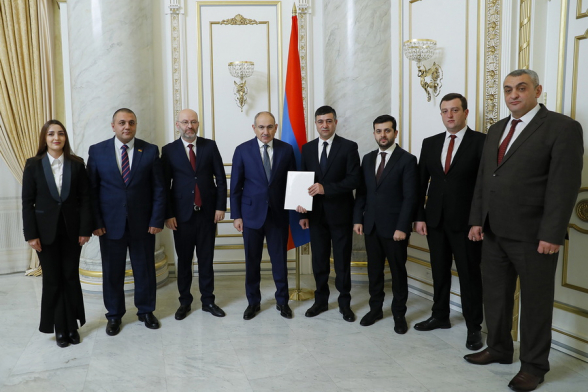 В Гюмри Никол Пашинян готовится к фальсификации выборов?