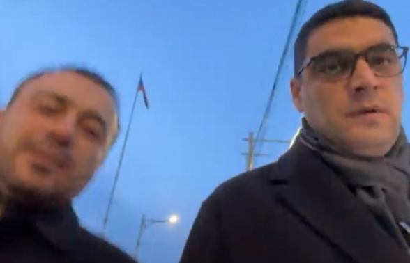 Пашинян признал, что именно он грабит людей: акция информирования в автобусе (видео)