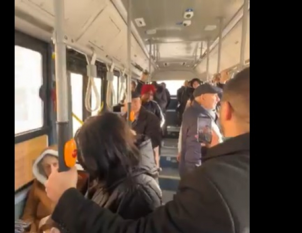 Акция информирования о бойкоте на транспорте (видео)