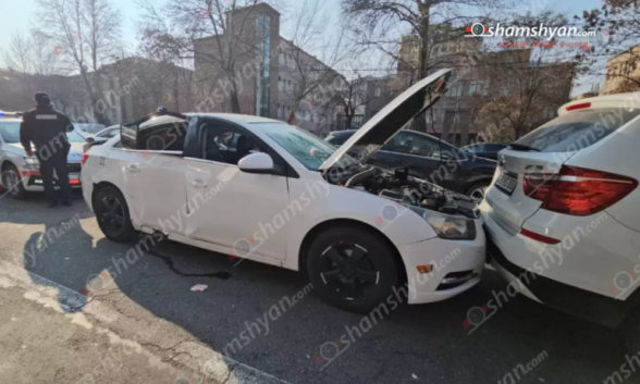 ԲԴԽ-ի շենքի դիմաց պայթյուն է տեղի ունեցել «Chevrolet»-ում. տուժածը կին է