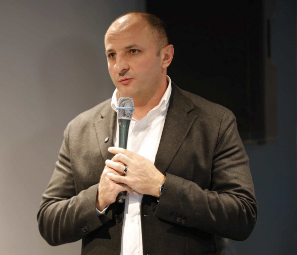 Կարեն Սիմոնյան․