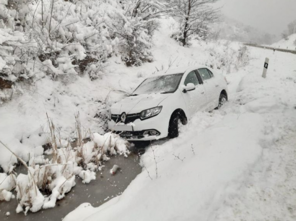 ՀՀ մի շարք տարածաշրջաններում ձյուն է տեղում․ կան փակ ճանապարհներ