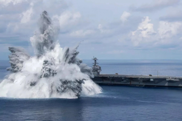 Хуситы заявили об очередном ударе по американскому авианосцу