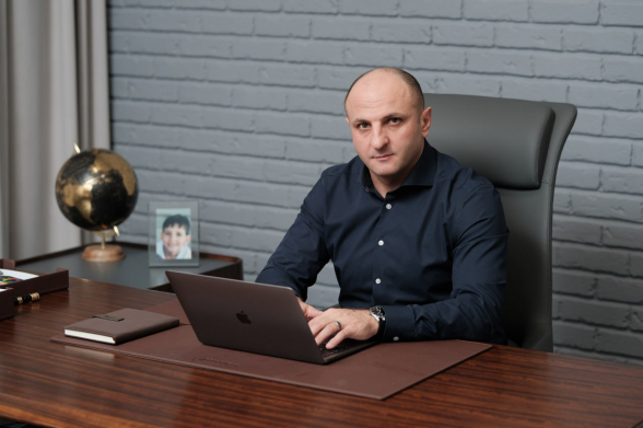 «Гражданский договор» лишается власти в Гюмри: это было нашей задачей-минимум – Карен Симонян (видео)