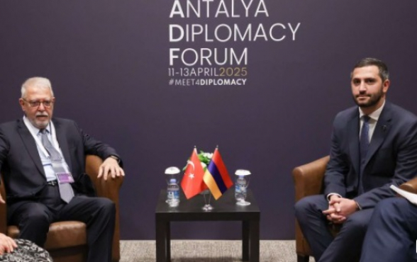 Рубен Рубинян в Анталии встретился с Сердаром Кылычем