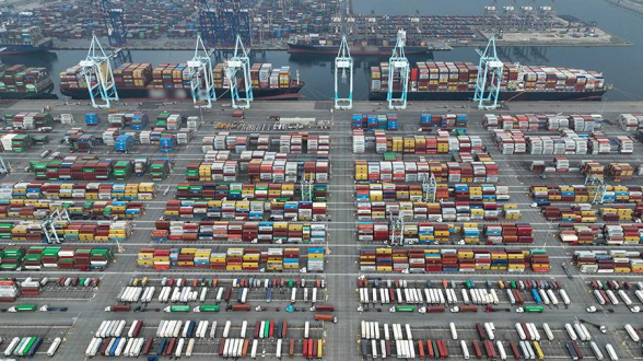 FT объяснила будущий провал торговой войны США против Китая