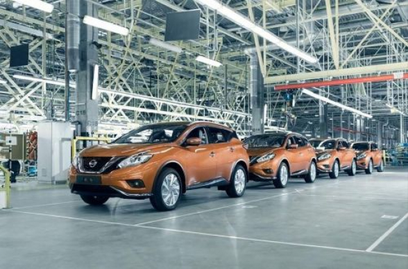 «Nissan» уволит около 20 тысяч сотрудников