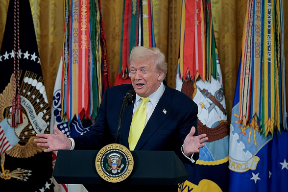 Трамп пригрозил РФ последствиями, если она не согласится остановить конфликт на Украине